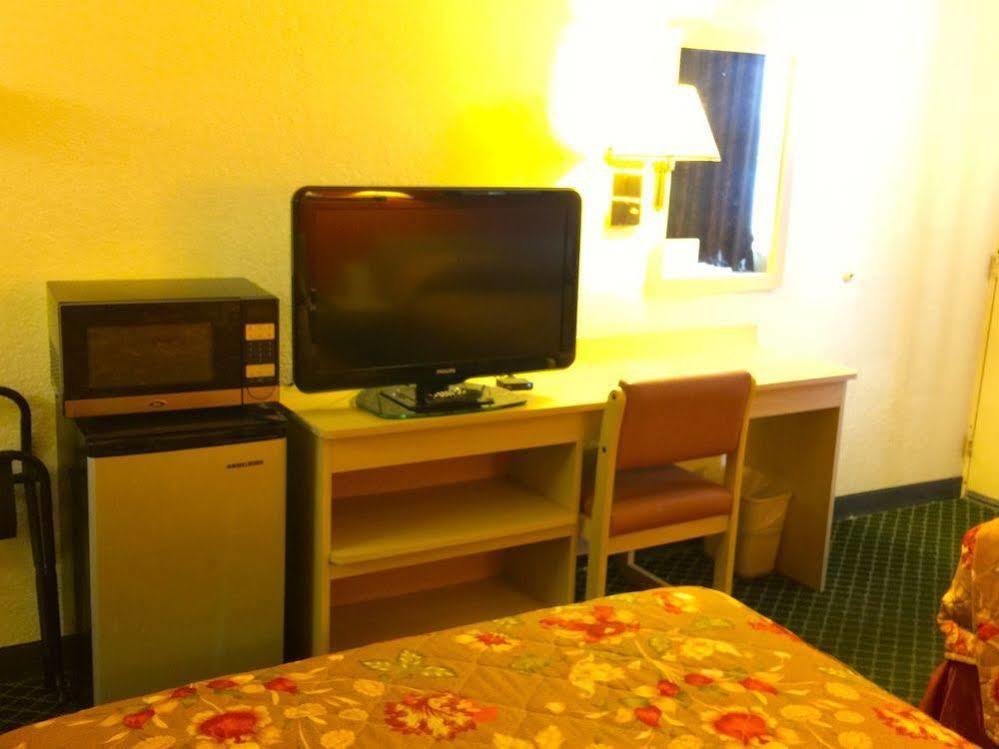 Qc Stay Inn 莫林 外观 照片